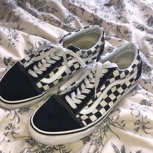 Checkered Old Skool Vans